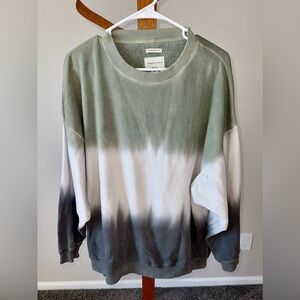 American Eagle AHH-MAZINGLY Soft Size M Jegging Fit Womens Sweatshirt